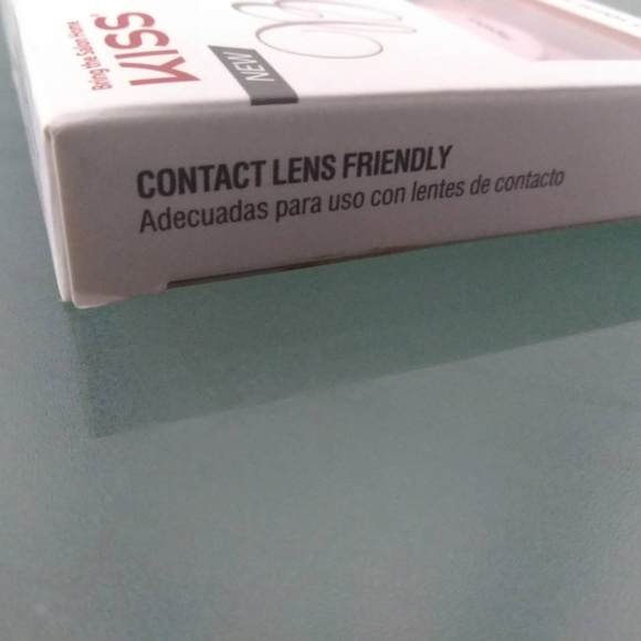 Kiss Blow Out Lash Pageboy Lashes Falsies 72454 KB - Picture 3 of 4